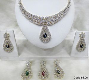 Designer Pendant Set