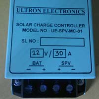 12V/30A SOLAR CHARGE CONTROLLER