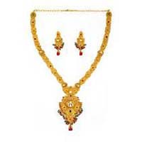 Gold Necklace Set