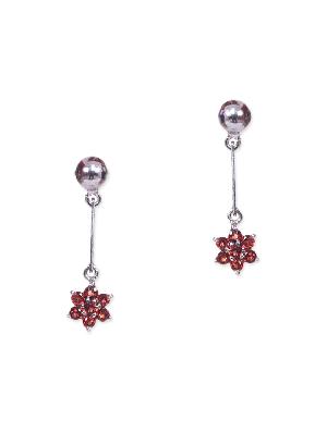 sme 672 Silvermerc Designs Silver star red garnet Earrings