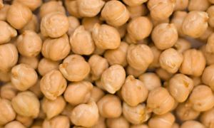 White Chickpeas