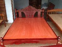 Family Coat Bed