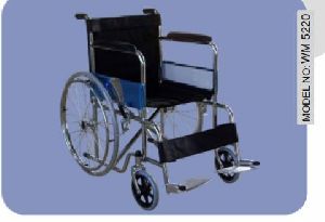 WM 5220 Folding Wheelchair