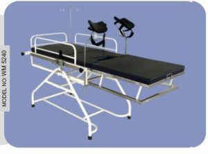 WM 5240 Fixed Height Labour Table