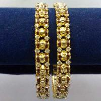 1050 RD Stone Bangles