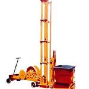 Builders Hoist