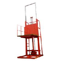 Hydraulic Goods Lift