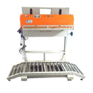 Continuous Sealing and Vacuum Machine