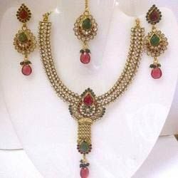 Polki Necklace Set