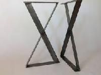 steel table leg