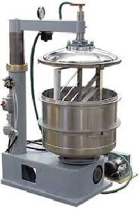 Vacuum Mixer