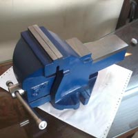 RECORD TYPE BENCH VISE