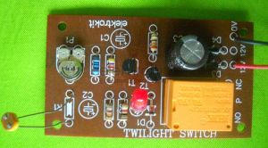 Twilight Switch Circuit