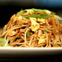 Egg Hakka Noodles