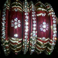 Lac Bangles