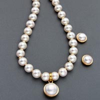 Pearl Pendant Set