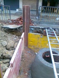 man hole trench shoring systems