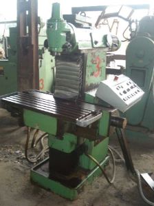 tool room milling machine