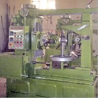 Gear Hobbing Machine