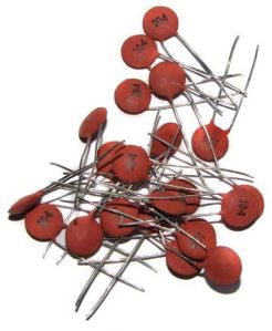 Electronic Capacitors