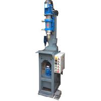 Riveting Machine