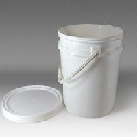 Plastic Paint Containers