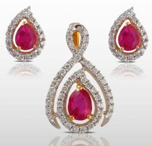 Diamond Pendant Set (CWDPS227)