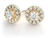 Diamond studs earrings