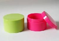 cosmetic plastic container