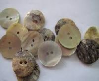 akoya shell buttons