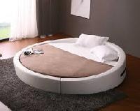 round bed