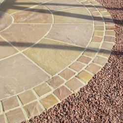 Sandstone Footpath Curbing