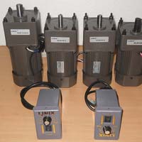 Inline Geared Motor 02