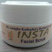 INSTA - Herbal Facial Scrub
