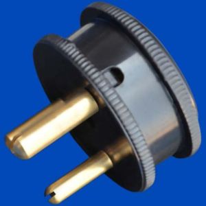 3 Pin Plug Top