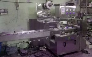 Horizontal Flow Wrapping Machine