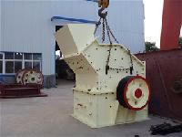 Sand Crusher Machine