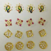 Gold Diamond Nose Pins