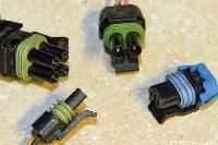 auto electrical connectors