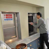 Dumbwaiter Lift