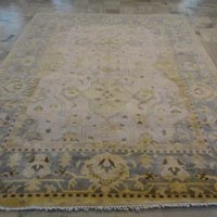 Hand knotted oushak rugs