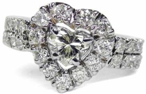 engagement diamond rings