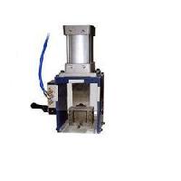 Horizontal Sprue Cutting Pneumatic Machine