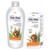 Tick & Flea Dog Shampoo