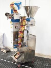 Snacks Packaging Machine